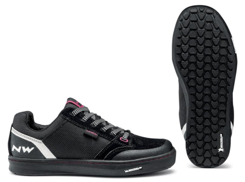 Cipő NORTHWAVE FLAT TRIBE WMN 40 fekete/fukszia, taposó pedálhoz
