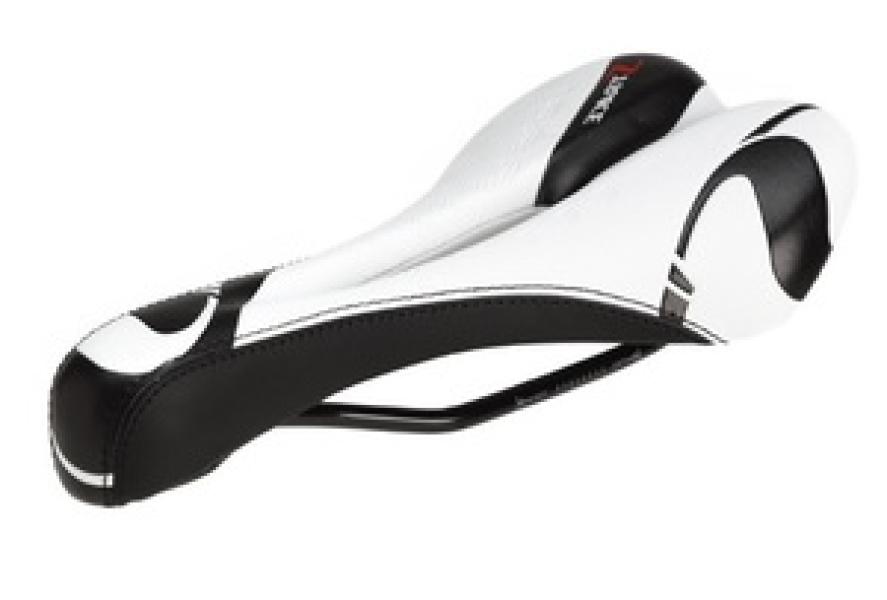 NYEREG S'TRACE SPORT — 2