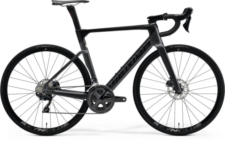 MERIDA 2022 REACTO 8000 L(56) FÉNYES FEKETE/MATT FEKETE — 2