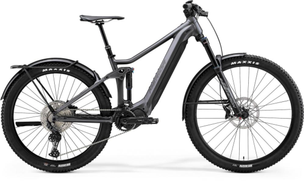 MERIDA 2022 eONE-FORTY 400 EQ M(41.5) SELYEM SÖTÉTEZÜST/FEKETE — 2