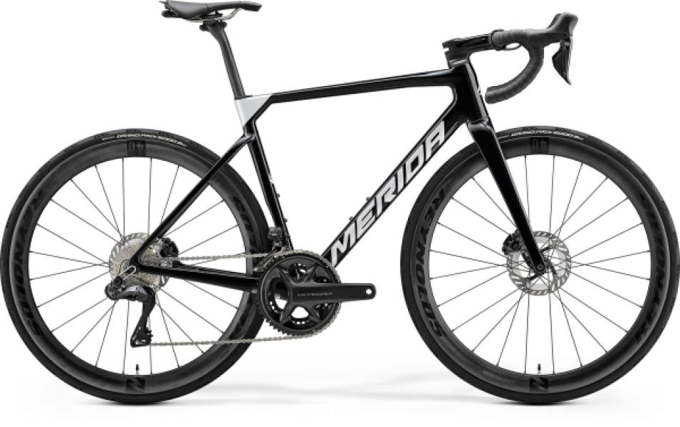 MERIDA SCULTURA 8000 V2 S METÁL FEKETE (EZÜST) /24/
