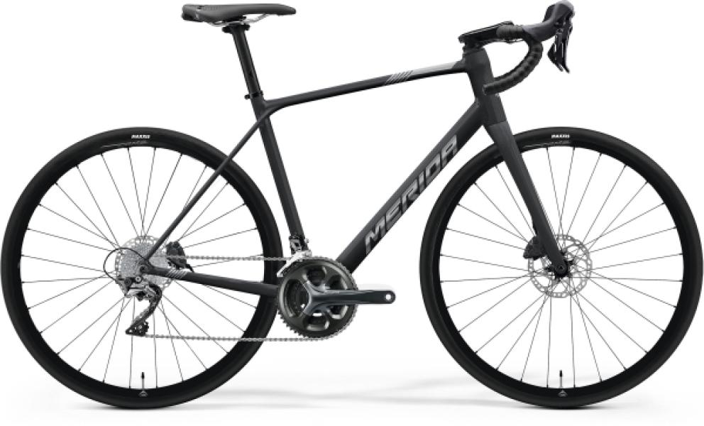 MERIDA SCULTURA ENDURANCE 300 SELYEM FEKETE (SÖTÉTEZÜST)
