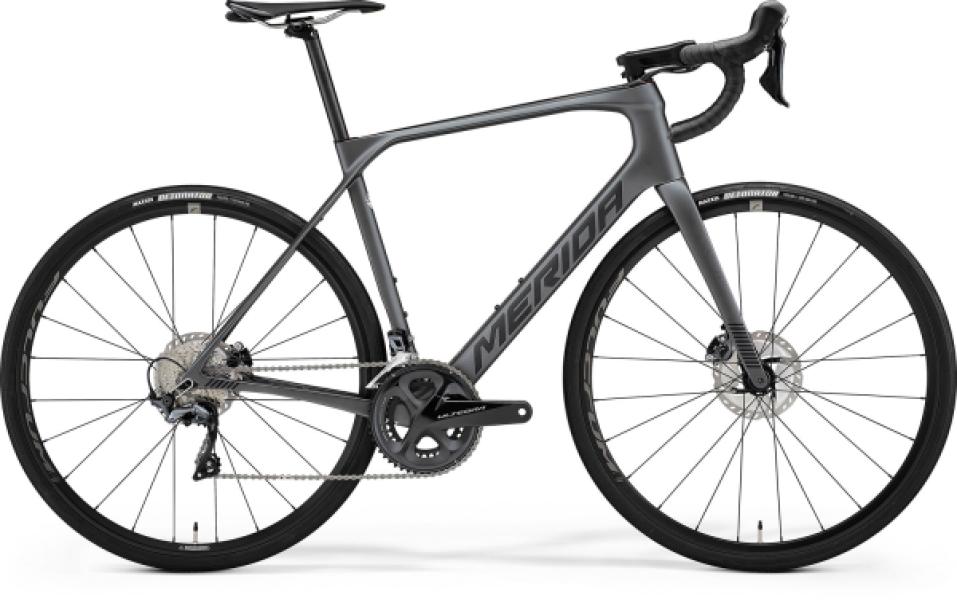 MERIDA 2022 SCULTURA ENDURANCE 6000 S SELYEM SÖTÉTEZÜST (FEKETE) — 2