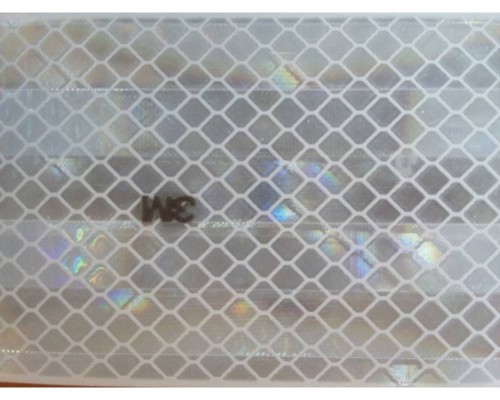 REFLECTIVE TAPE 3M MIKRÓPRIZMÁS FÉNYVISSZAVERŐ RAGASZTÓSZALAG (100MM X 53,5 MM SZÉLES) FEHÉR-EZÜST