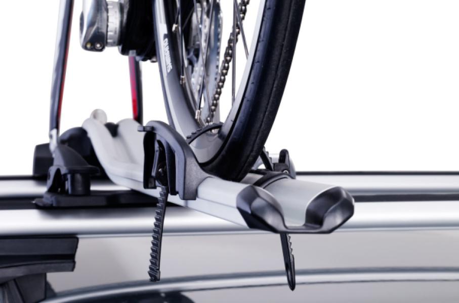 Kerékpárszállító THULE OUTRIDE 561 tetőre villarögz. (1 krp) — 14