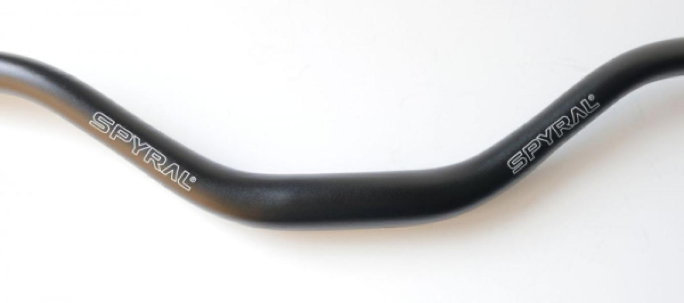 KORMÁNY SPYRAL BRANCH 31.8X780X75MM FEKETE
