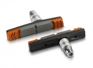 Fékbetét V-fék XLC 4 db 70 mm 3 színű BS-V09