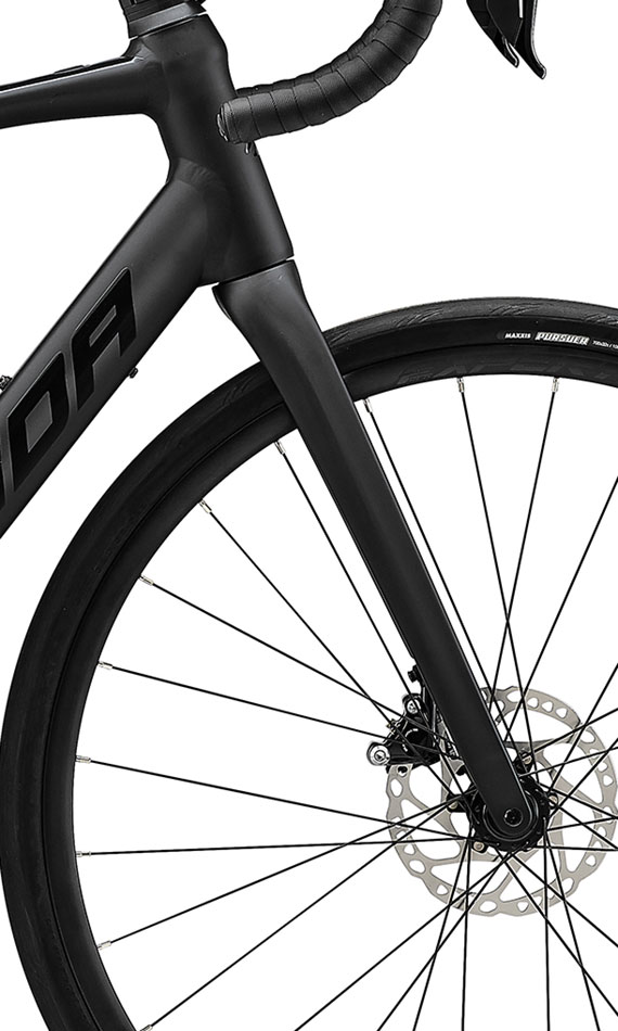 Villa MERIDA 2021 eScultura 400 selyem fekete CF2 carbon 1-1/8"/1.5"