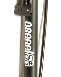 PUMPA ÁLLÓ MŰANYAG AV/DV/FV CSEPEL FEKETE