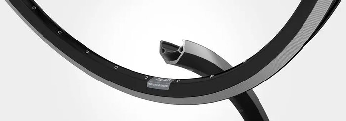 ABRONCS RYDE ZAC421 26 559 32h EZÜST SZEGECSELT