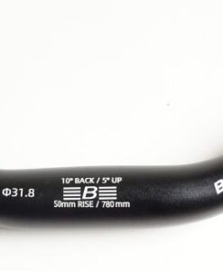 KORMÁNY  BUCKLOS 31,8X780X50 MM FEKETE